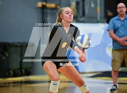 Thumbnail 1 in Denver South vs Green Mountain photogallery.