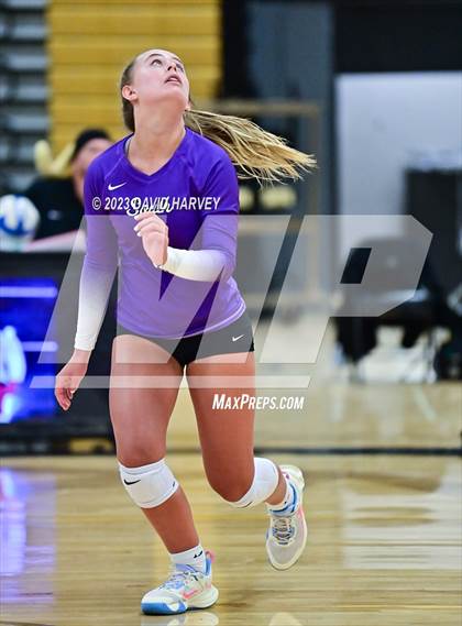 Thumbnail 2 in Denver South vs Green Mountain photogallery.