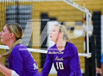 Thumbnail 2 in Denver South vs Green Mountain photogallery.