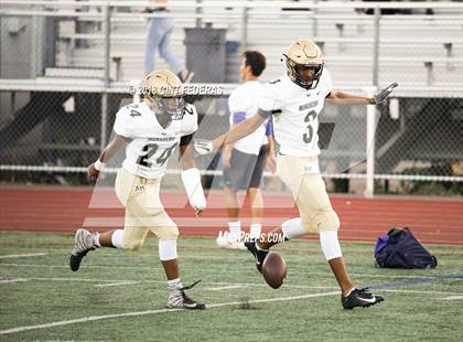 Thumbnail 2 in Archbishop Mitty @ Acalanes photogallery.
