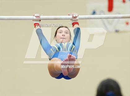 Thumbnail 2 in Fraser Invitational  photogallery.