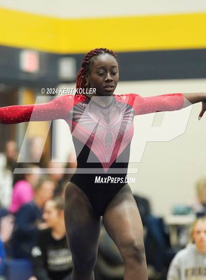 Thumbnail 1 in Fraser Invitational  photogallery.