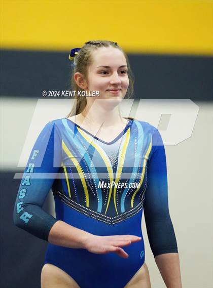 Thumbnail 2 in Fraser Invitational  photogallery.