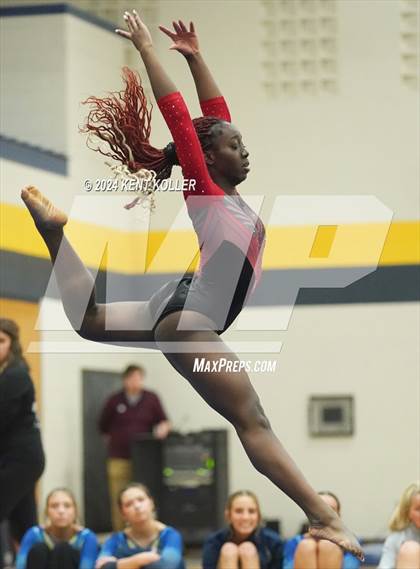Thumbnail 1 in Fraser Invitational  photogallery.