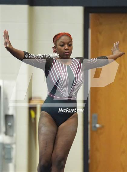 Thumbnail 2 in Fraser Invitational  photogallery.