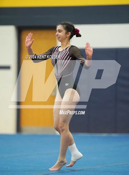 Thumbnail 1 in Fraser Invitational  photogallery.