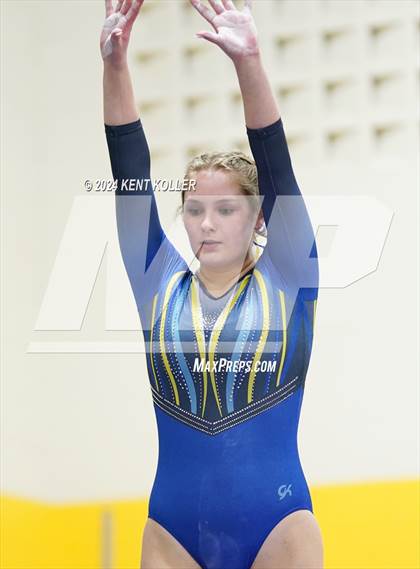 Thumbnail 1 in Fraser Invitational  photogallery.