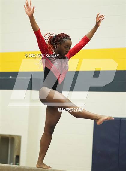 Thumbnail 1 in Fraser Invitational  photogallery.