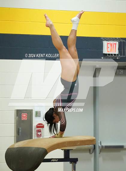 Thumbnail 2 in Fraser Invitational  photogallery.
