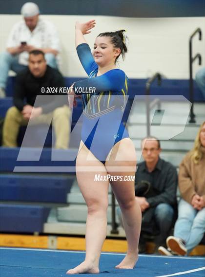 Thumbnail 3 in Fraser Invitational  photogallery.
