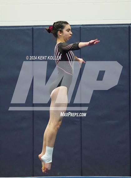 Thumbnail 1 in Fraser Invitational  photogallery.