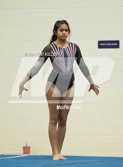 Thumbnail 2 in Fraser Invitational  photogallery.