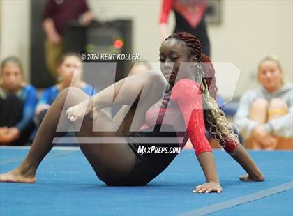 Thumbnail 2 in Fraser Invitational  photogallery.