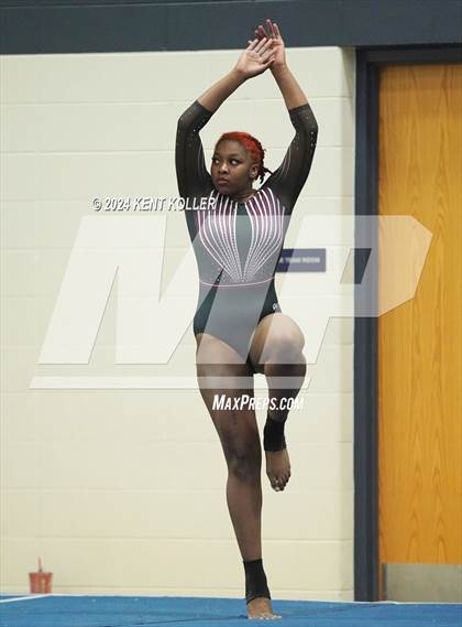 Thumbnail 2 in Fraser Invitational  photogallery.