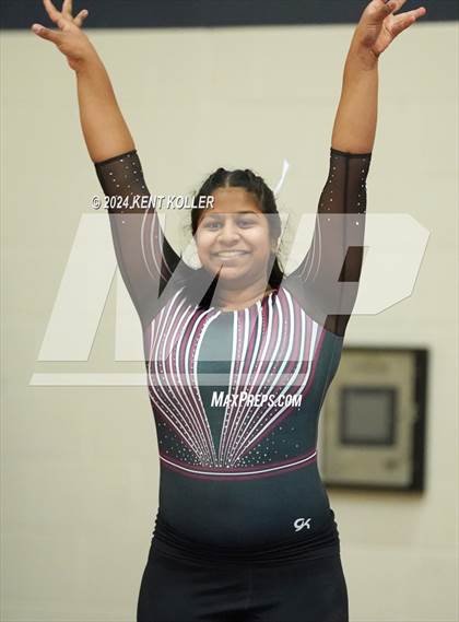 Thumbnail 3 in Fraser Invitational  photogallery.