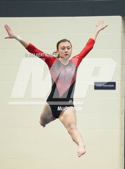 Thumbnail 1 in Fraser Invitational  photogallery.