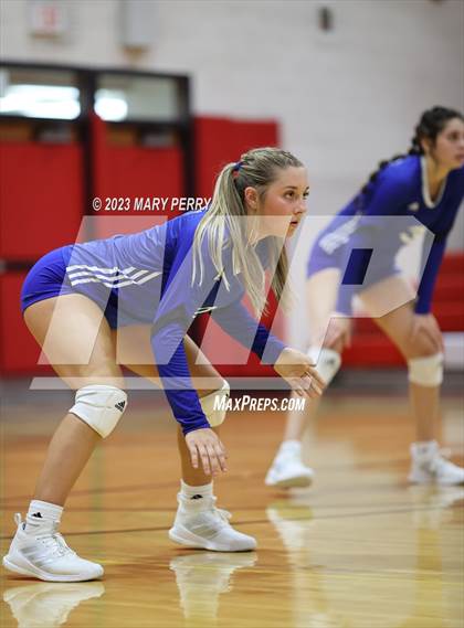 Thumbnail 3 in Ellwood City @ Neshannock photogallery.
