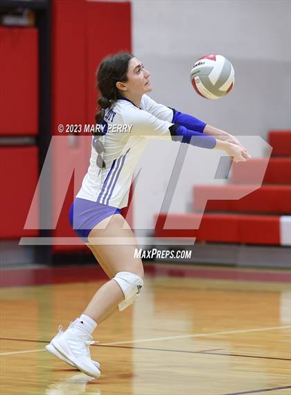Thumbnail 1 in Ellwood City @ Neshannock photogallery.
