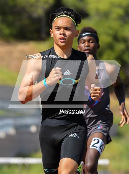 Thumbnail 2 in 5th Annual Meb Keflezighi Invitational photogallery.