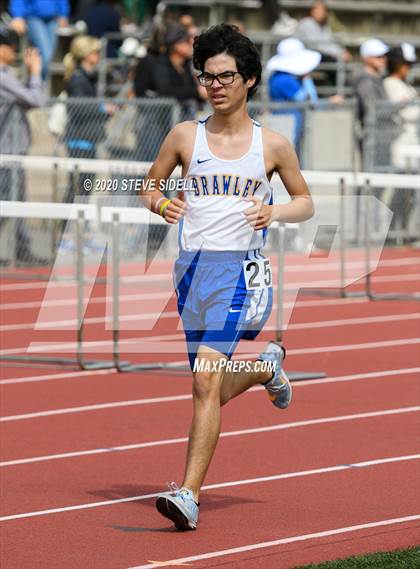 Thumbnail 3 in 5th Annual Meb Keflezighi Invitational photogallery.