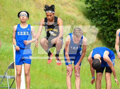 Thumbnail 1 in 5th Annual Meb Keflezighi Invitational photogallery.