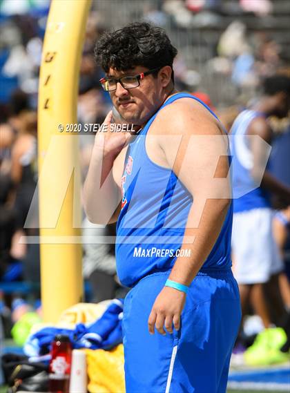 Thumbnail 1 in 5th Annual Meb Keflezighi Invitational photogallery.