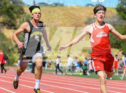 Thumbnail 2 in 5th Annual Meb Keflezighi Invitational photogallery.