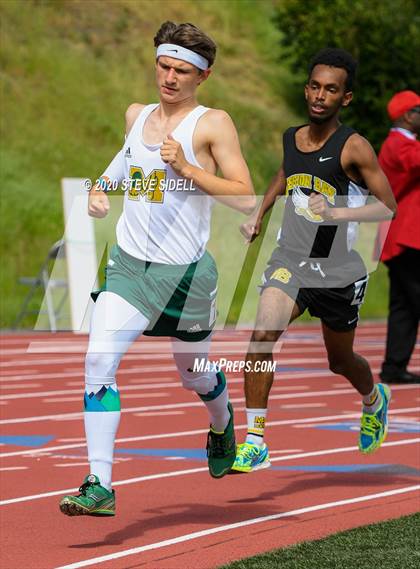 Thumbnail 1 in 5th Annual Meb Keflezighi Invitational photogallery.
