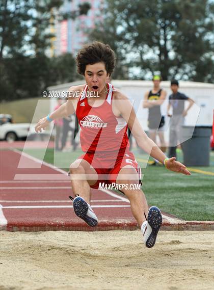 Thumbnail 1 in 5th Annual Meb Keflezighi Invitational photogallery.