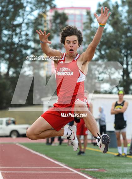 Thumbnail 3 in 5th Annual Meb Keflezighi Invitational photogallery.