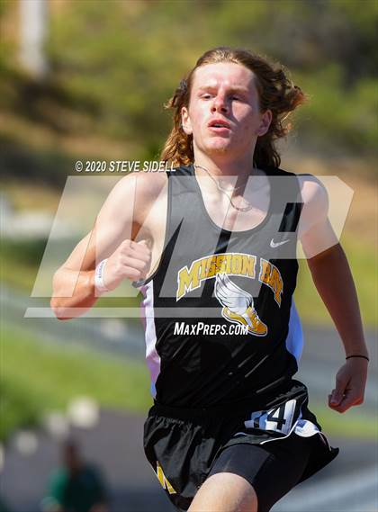 Thumbnail 3 in 5th Annual Meb Keflezighi Invitational photogallery.