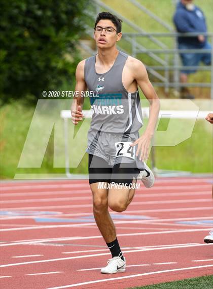 Thumbnail 1 in 5th Annual Meb Keflezighi Invitational photogallery.