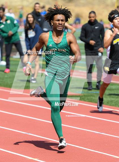 Thumbnail 1 in 5th Annual Meb Keflezighi Invitational photogallery.