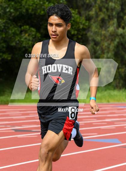 Thumbnail 2 in 5th Annual Meb Keflezighi Invitational photogallery.