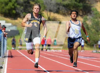 Thumbnail 1 in 5th Annual Meb Keflezighi Invitational photogallery.