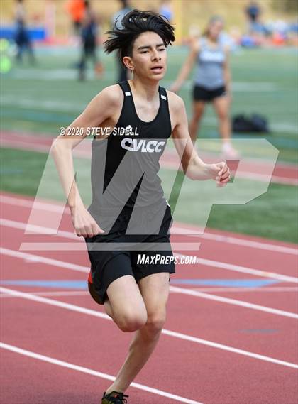 Thumbnail 1 in 5th Annual Meb Keflezighi Invitational photogallery.