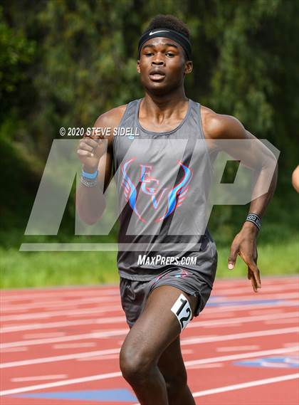 Thumbnail 3 in 5th Annual Meb Keflezighi Invitational photogallery.