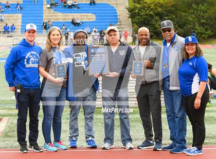 Thumbnail 3 in 5th Annual Meb Keflezighi Invitational photogallery.