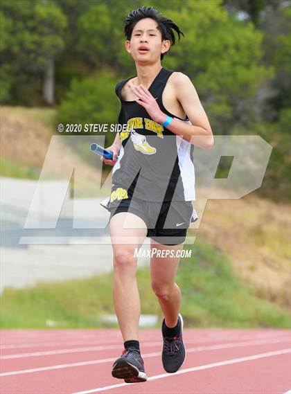 Thumbnail 3 in 5th Annual Meb Keflezighi Invitational photogallery.