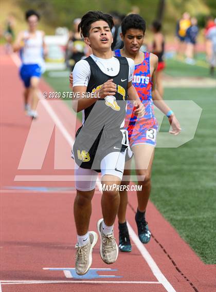 Thumbnail 3 in 5th Annual Meb Keflezighi Invitational photogallery.