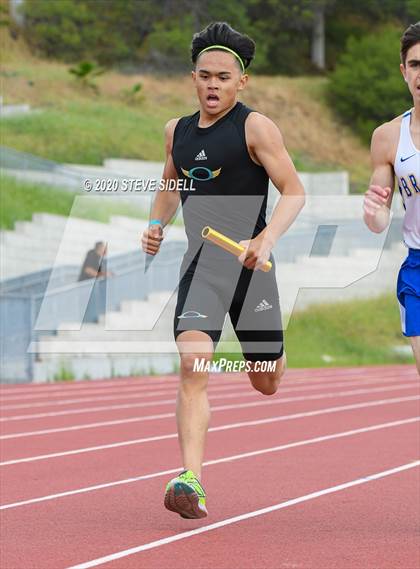 Thumbnail 3 in 5th Annual Meb Keflezighi Invitational photogallery.