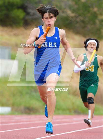 Thumbnail 1 in 5th Annual Meb Keflezighi Invitational photogallery.