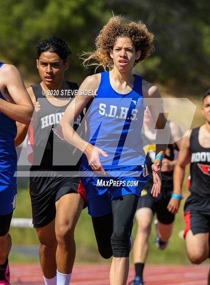 Thumbnail 2 in 5th Annual Meb Keflezighi Invitational photogallery.