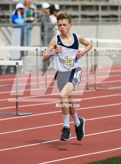 Thumbnail 2 in 5th Annual Meb Keflezighi Invitational photogallery.