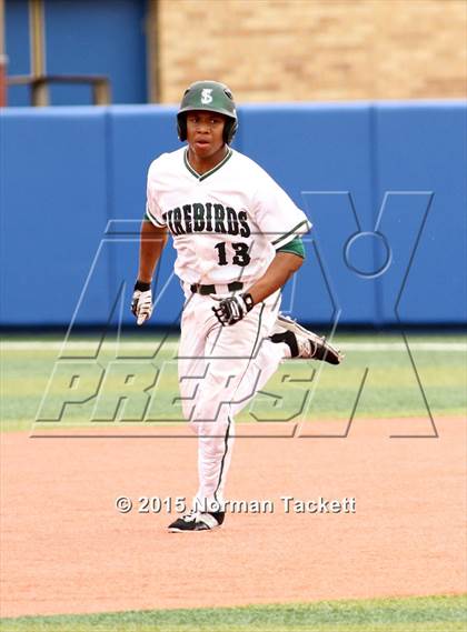 Thumbnail 3 in Lawrence Free State vs. South (KSHSAA 6A Quarterfinal) photogallery.