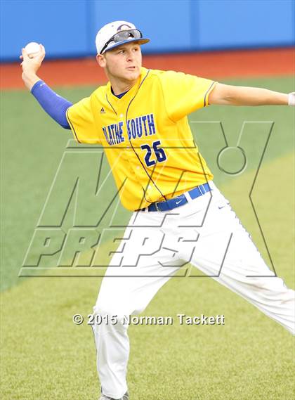Thumbnail 3 in Lawrence Free State vs. South (KSHSAA 6A Quarterfinal) photogallery.