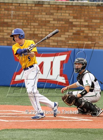 Thumbnail 2 in Lawrence Free State vs. South (KSHSAA 6A Quarterfinal) photogallery.