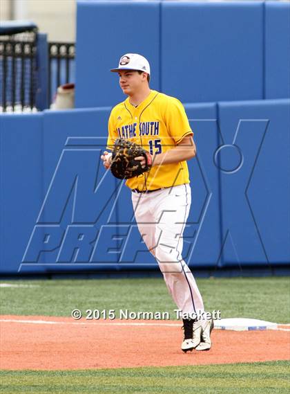 Thumbnail 2 in Lawrence Free State vs. South (KSHSAA 6A Quarterfinal) photogallery.