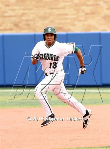 Thumbnail 2 in Lawrence Free State vs. South (KSHSAA 6A Quarterfinal) photogallery.