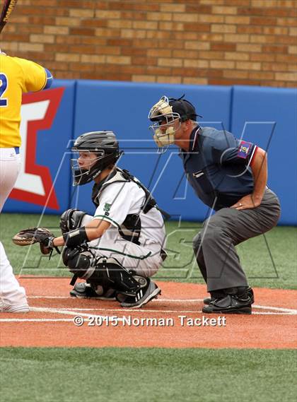 Thumbnail 2 in Lawrence Free State vs. South (KSHSAA 6A Quarterfinal) photogallery.